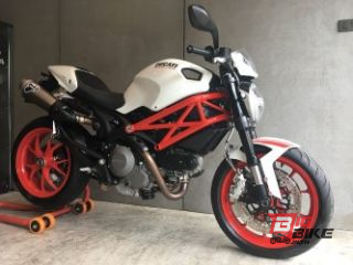  Ducati Monster 796